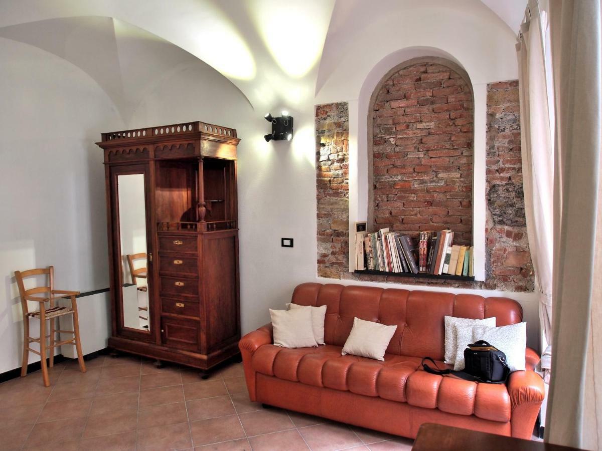 Lovingenoa Old Stone Apartment Exterior photo